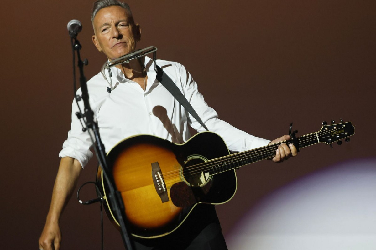 Bruce Springsteen Releases Protest Song ‘Streets of Minneapolis’