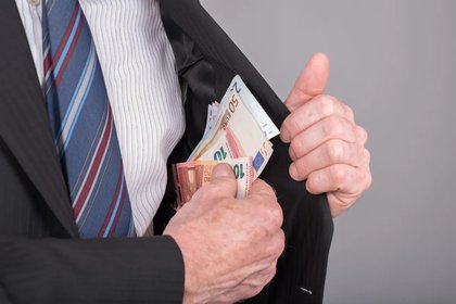 Stejt department: Korupcija i neefikasno pravosuđe problem za investitore u Srbiji