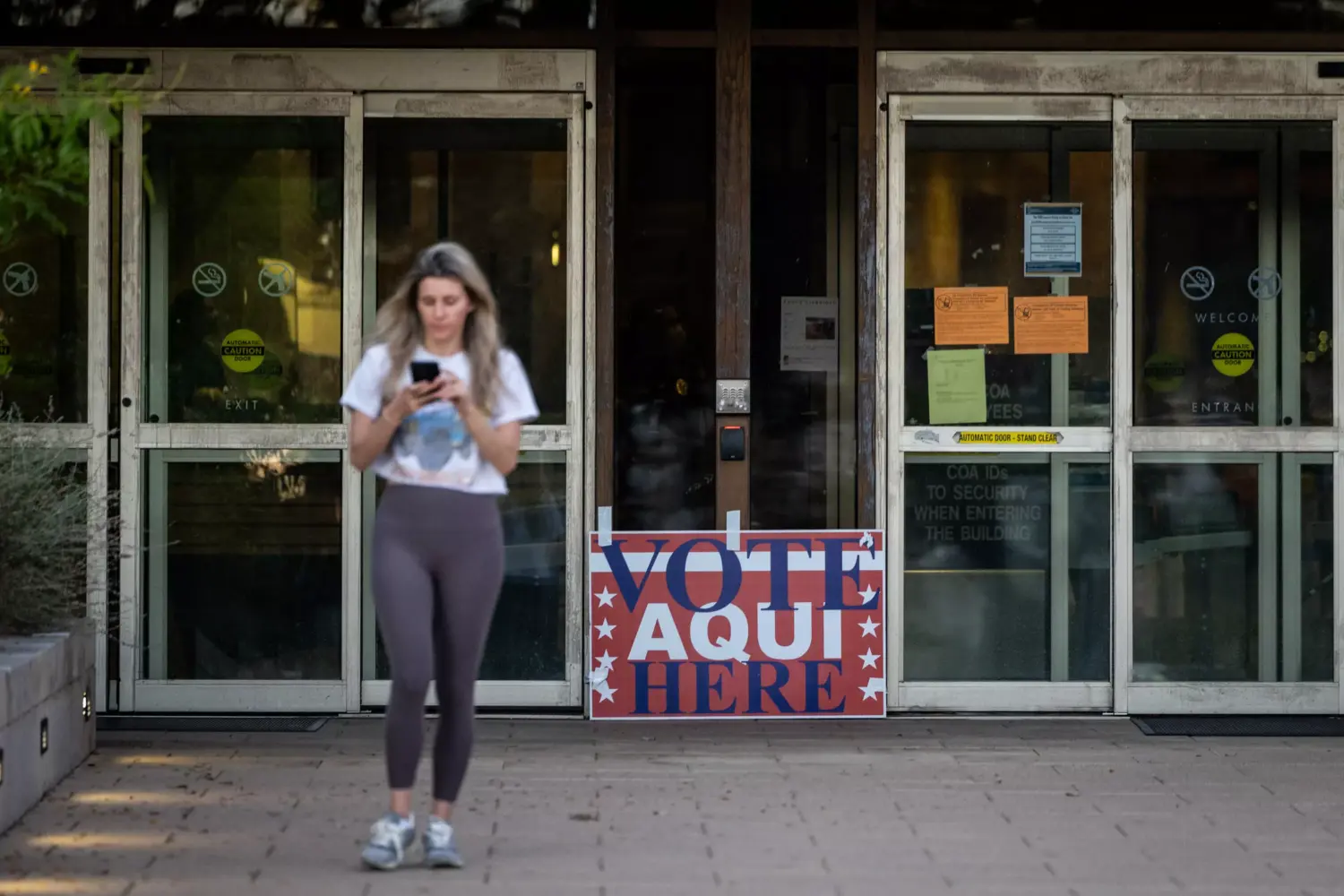 The deadline to register to vote in Texas’ March 3 primary election is Monday. Here’s a guide.