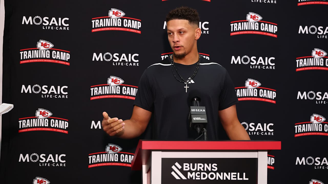 Chiefs Quarterbacks, Rookies and Select Veterans Report to Training Camp