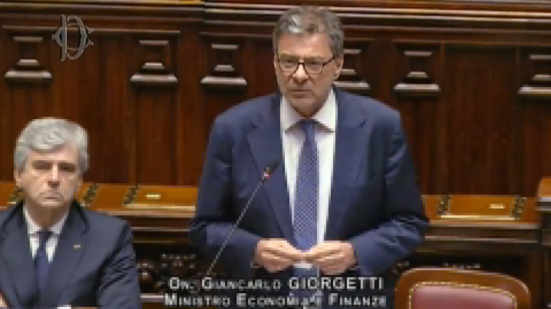 “Più soldi per la difesa? È impopolare, ma dal dovere non si diserta”: le parole di Giorgetti in Parlamento