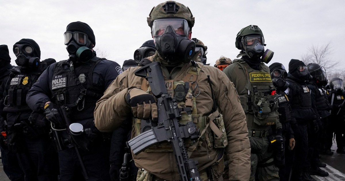 US agents involved in Alex Prettiâ€™s killing in Minneapolis placed on leaveÂ