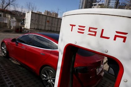 Tesla discontinues Model X and S vehicles as Elon Musk pivots to robotics