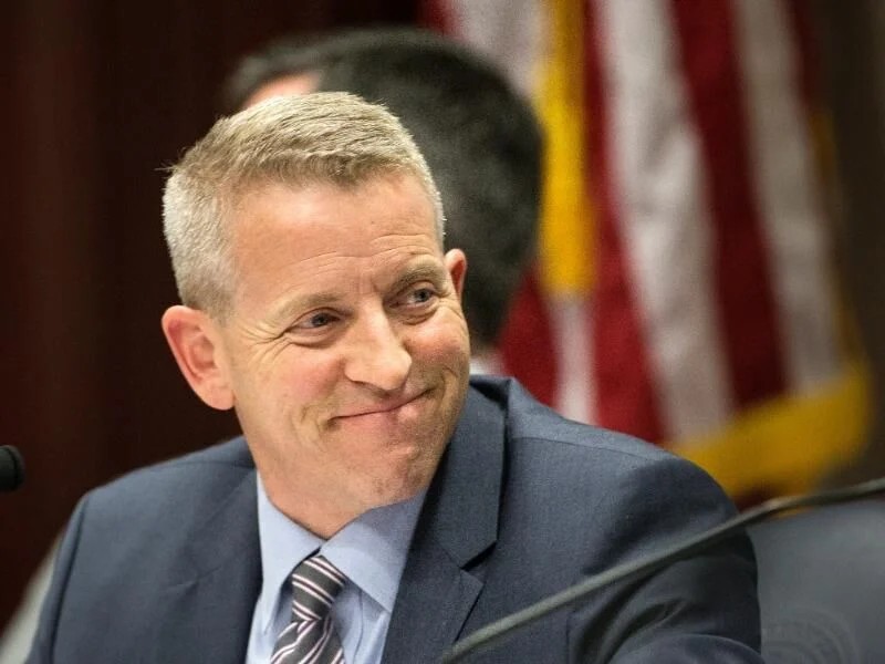 Renner takes aim at Fauci, Donalds in final weeks of primary