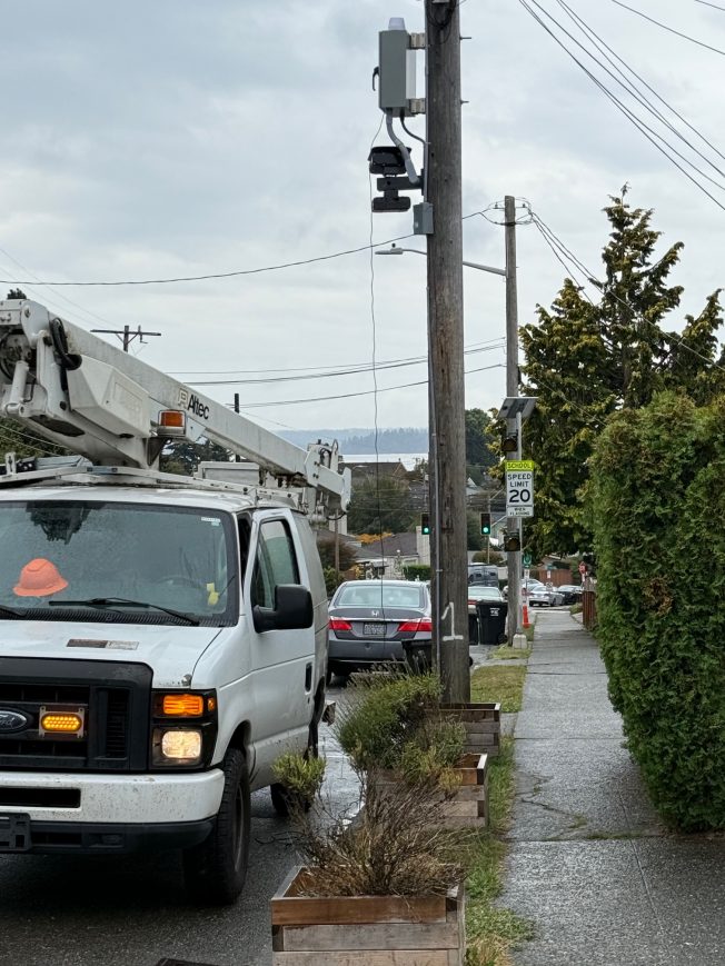 Comment on West Seattle’s four new school-zone speed cameras are in place. Only one will be activated soon. by Mellow Kitty