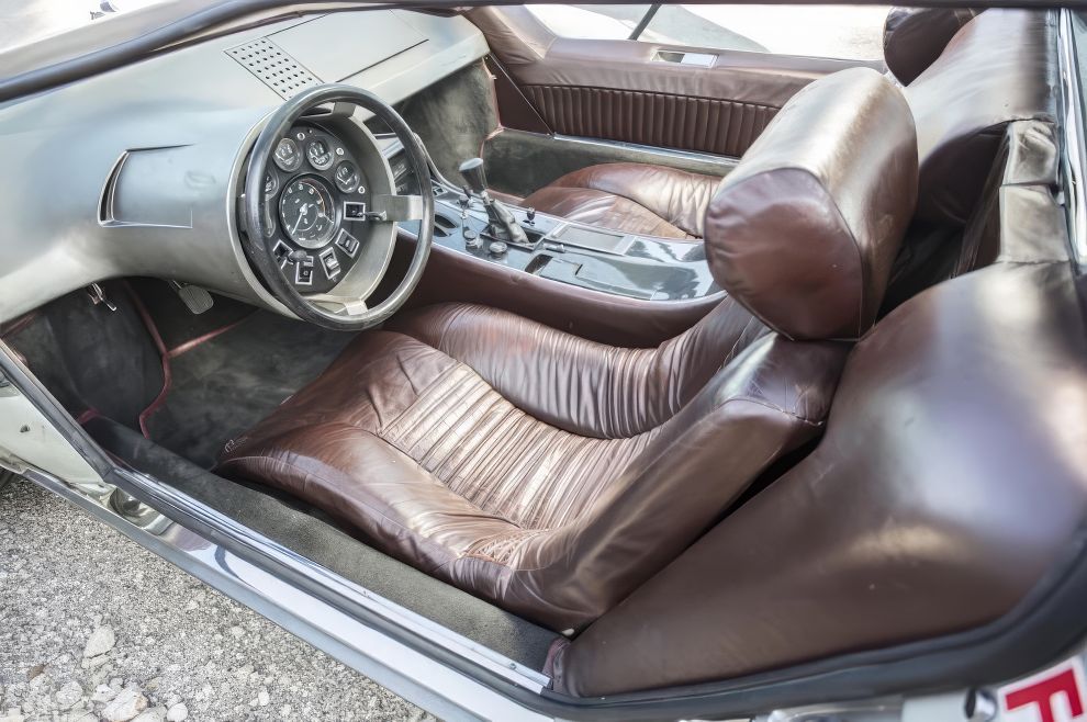 Amazing Photos of Maserati Boomerang, The Futuristic Wedge-Shaped Concept Car of the 1970s