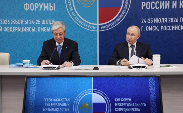 Tokayev Urges Russia to ‘Freeze’ Ukraine Conflict While Embracing ‘Allied Relationship’