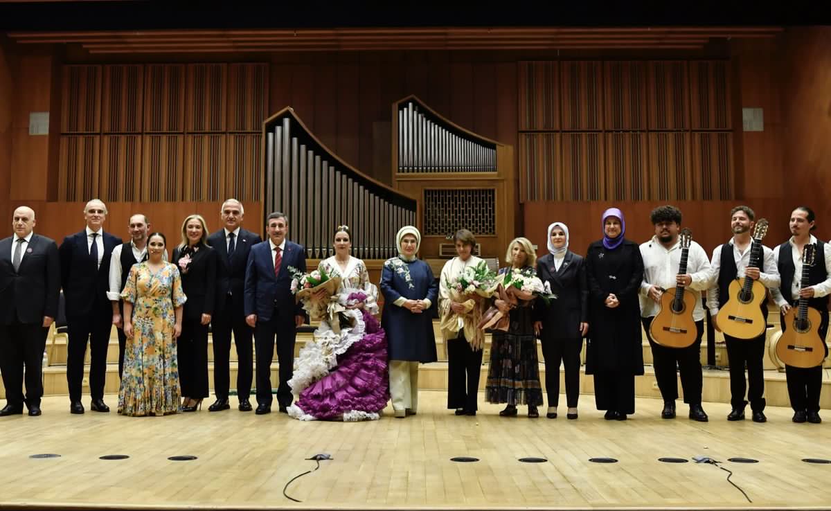 Emine Erdoğan'ın Katılımıyla Gazze İçin Flamenko Gösterisi