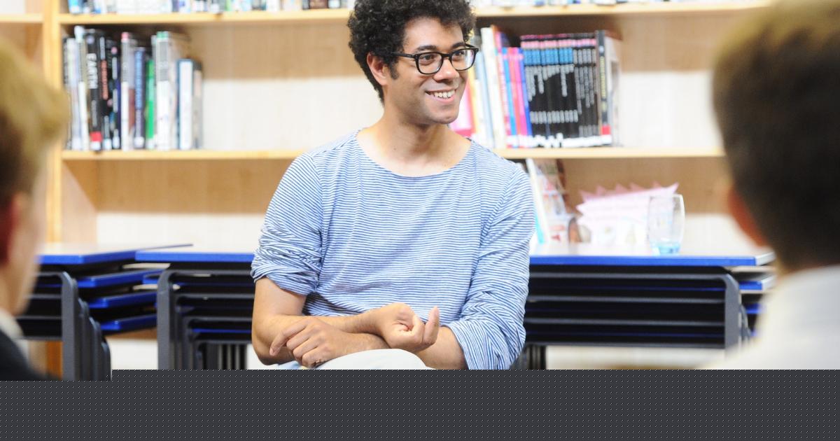 Comedian and actor announces hometown performance this autumn