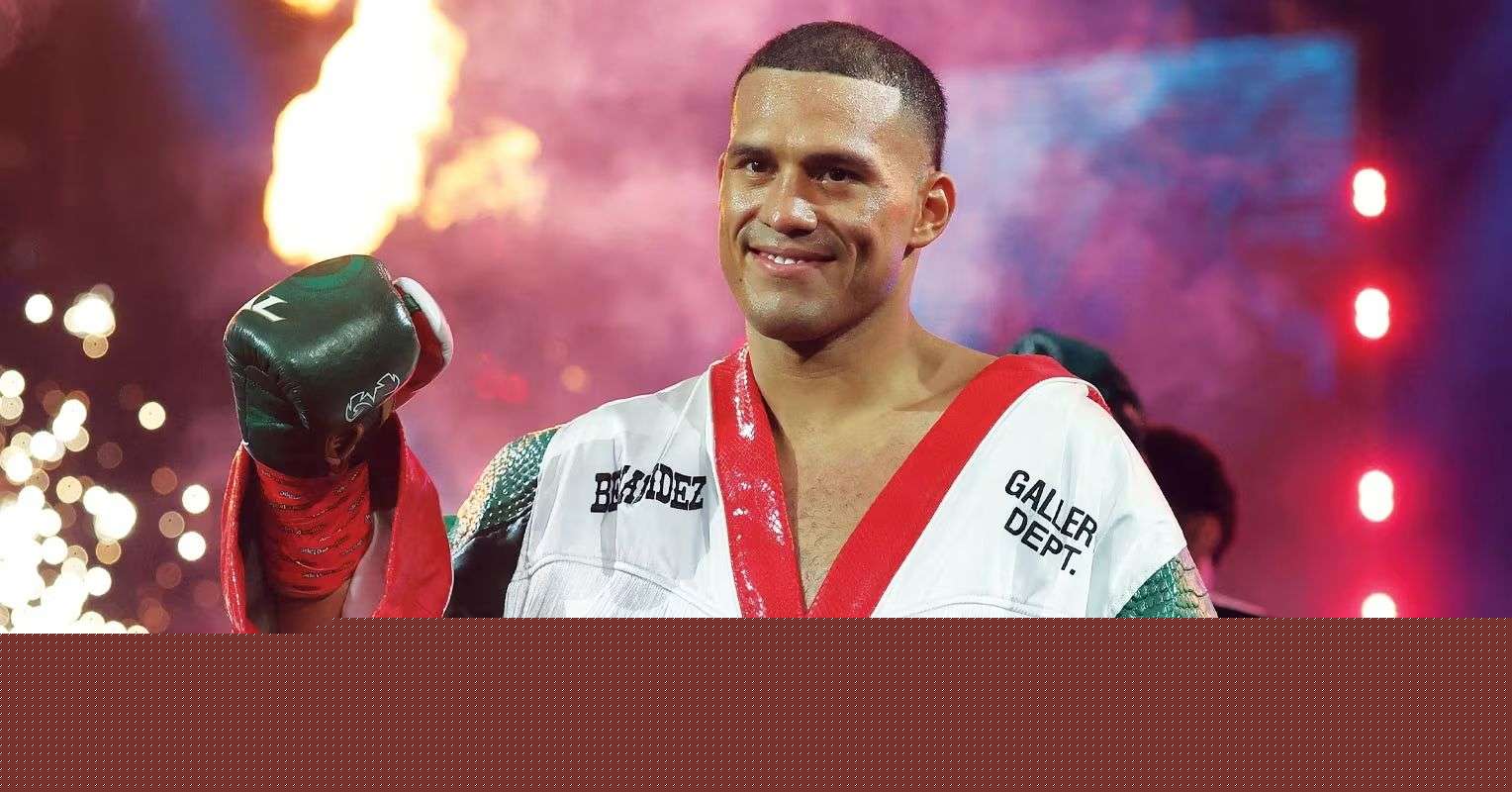 David Benavidez set to face fellow world champion in November