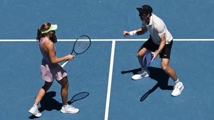 Aussies John Peers and Olivia Gadecki claim back-to-back Australian Open titles with dramatic come-from-behind win