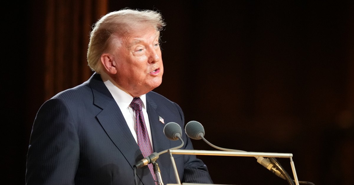 WH Responds to Claim Donald Trump Fell Asleep During Lindsey Graham's Funeral