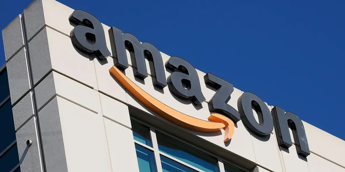 Amazon dërgon gabimisht një email që konfirmon shkurtimet e vendeve të punës