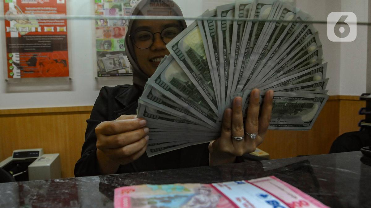 Rupiah Menguat ke 17.897 per Dolar AS, Cadangan Devisa Jadi Penopang
