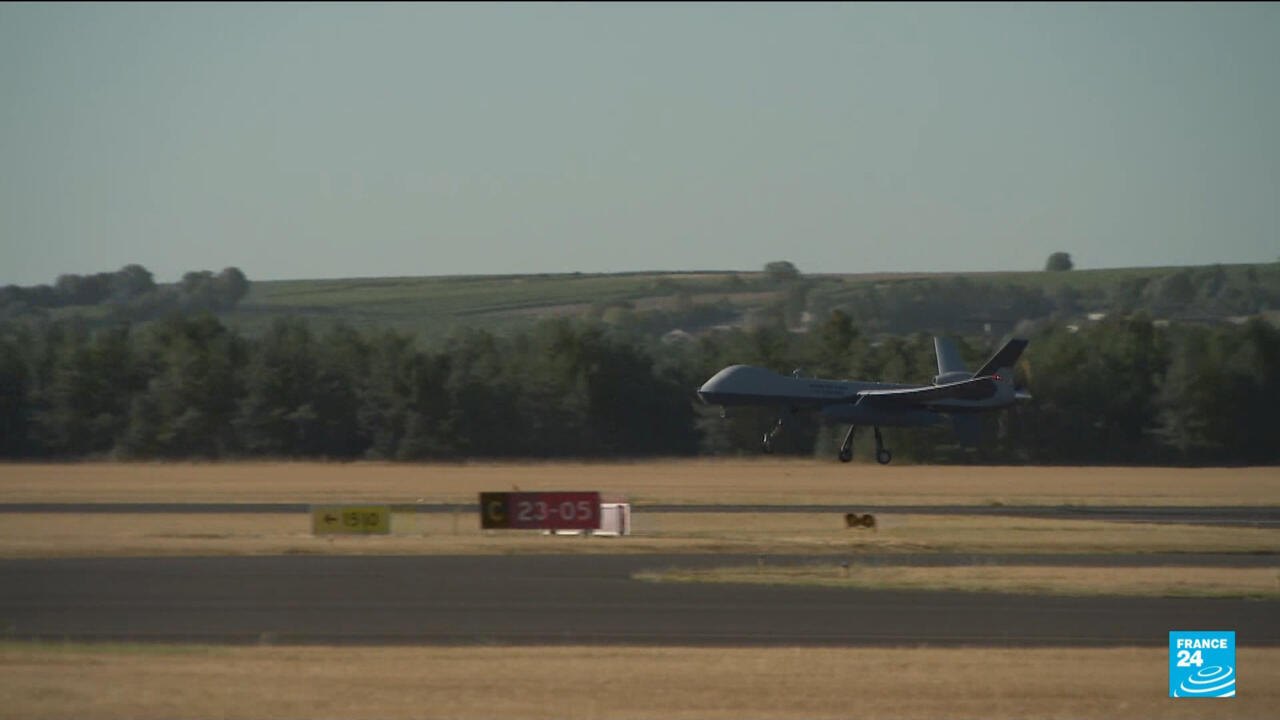 Drones and bulldozers: how the army is helping battle the blaze in France's southwest