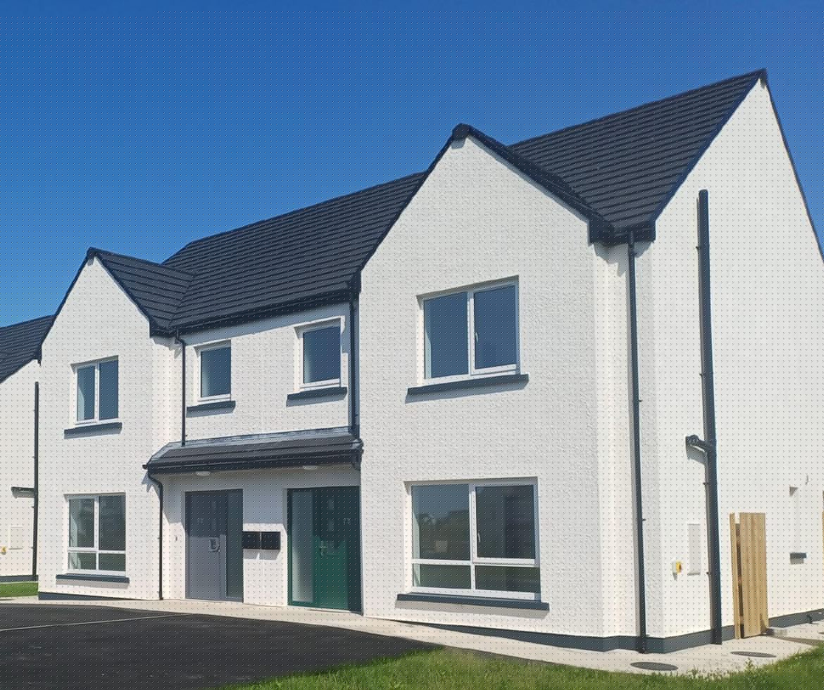 62 families get keys to social homes in Letterkenny