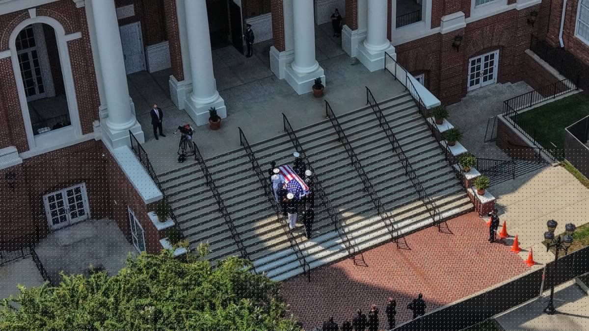 Lindsey Graham returns home one last time for his funeral in South Carolina
