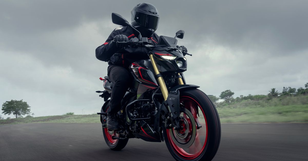 Bajaj Pulsar N160 S, Pulsar N160 SS Hit Indian Roads: What Should You Know?