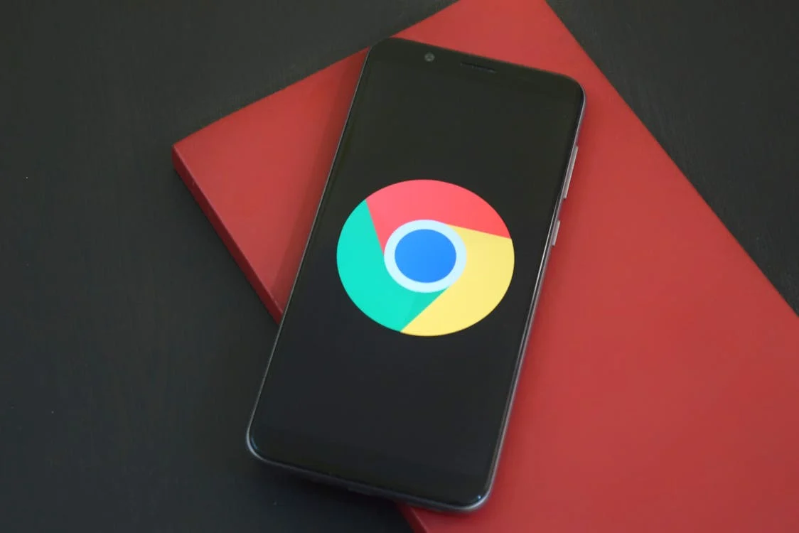 Chrome Auto Browse lets Gemini handle your internet errands