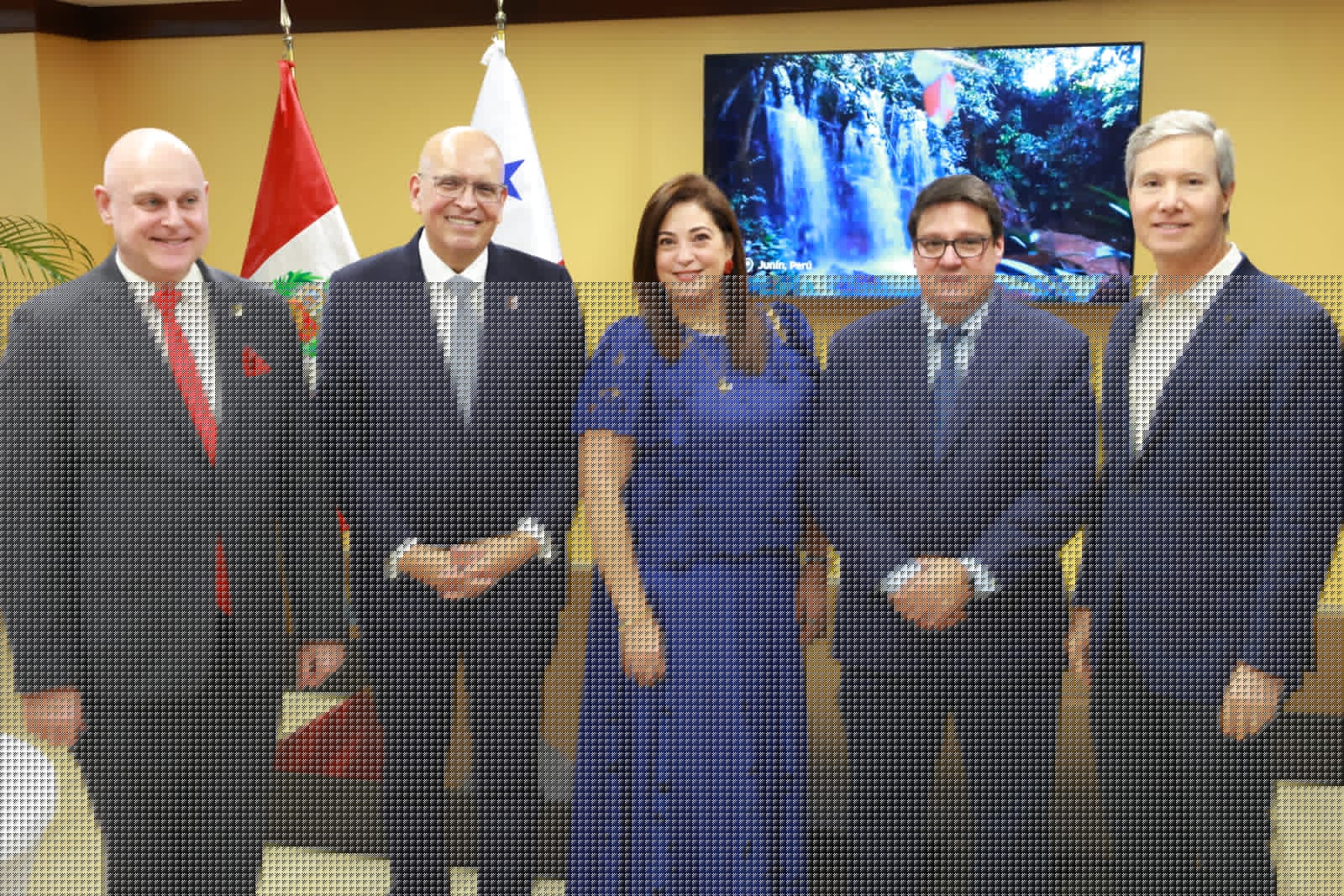 Panamá acompaña al Perú en la celebración de su 205 Aniversario de Independencia