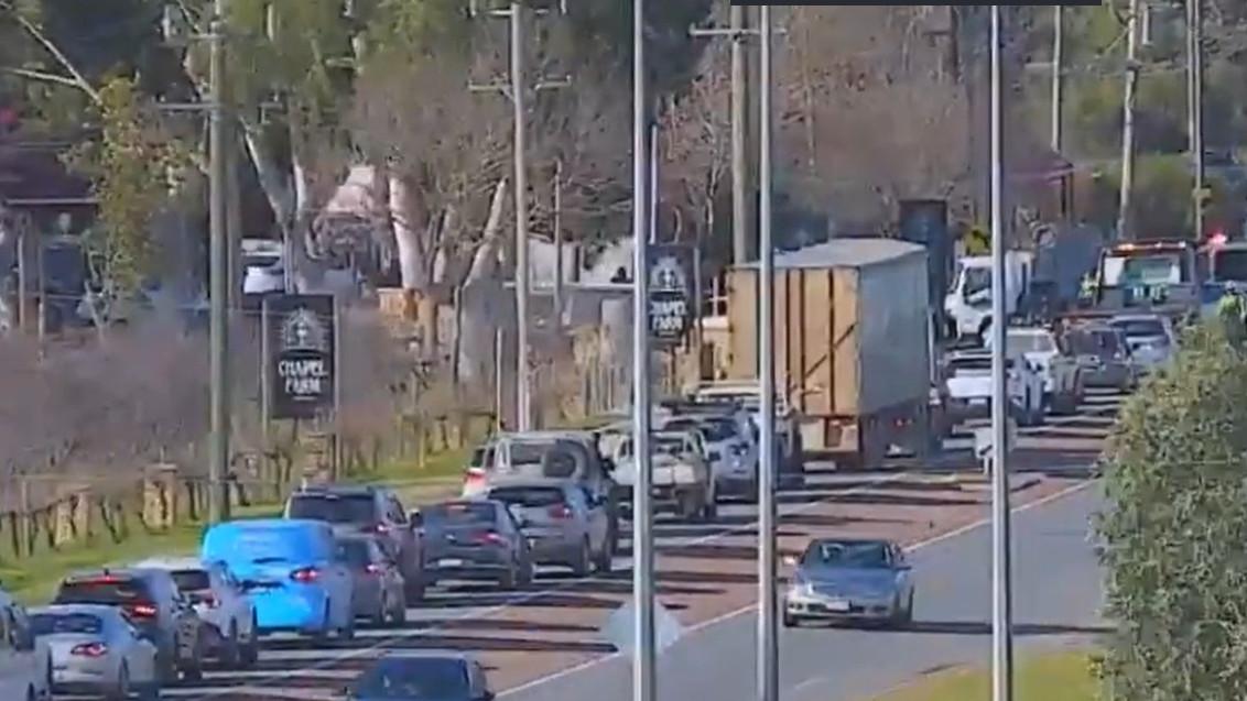 Perth traffic: rush hour chaos as Armadale Road and Toodyay Road both closed, Karrinyup Road blocked