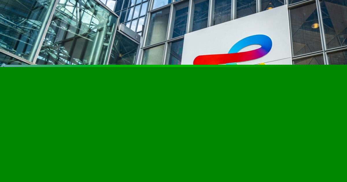 Sanctions Cloud TotalEnergies' Russian Strategy