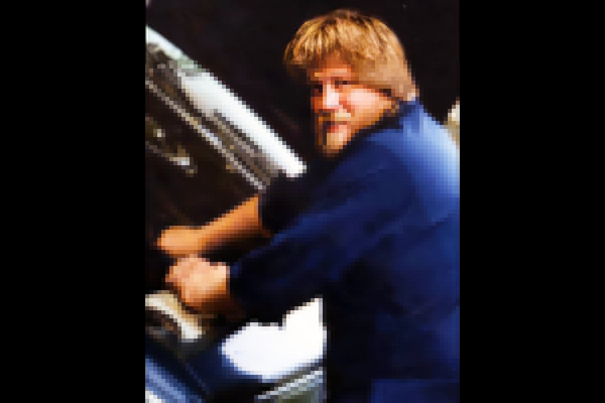 Clarksville Obituary: Kenneth Ray Gibson