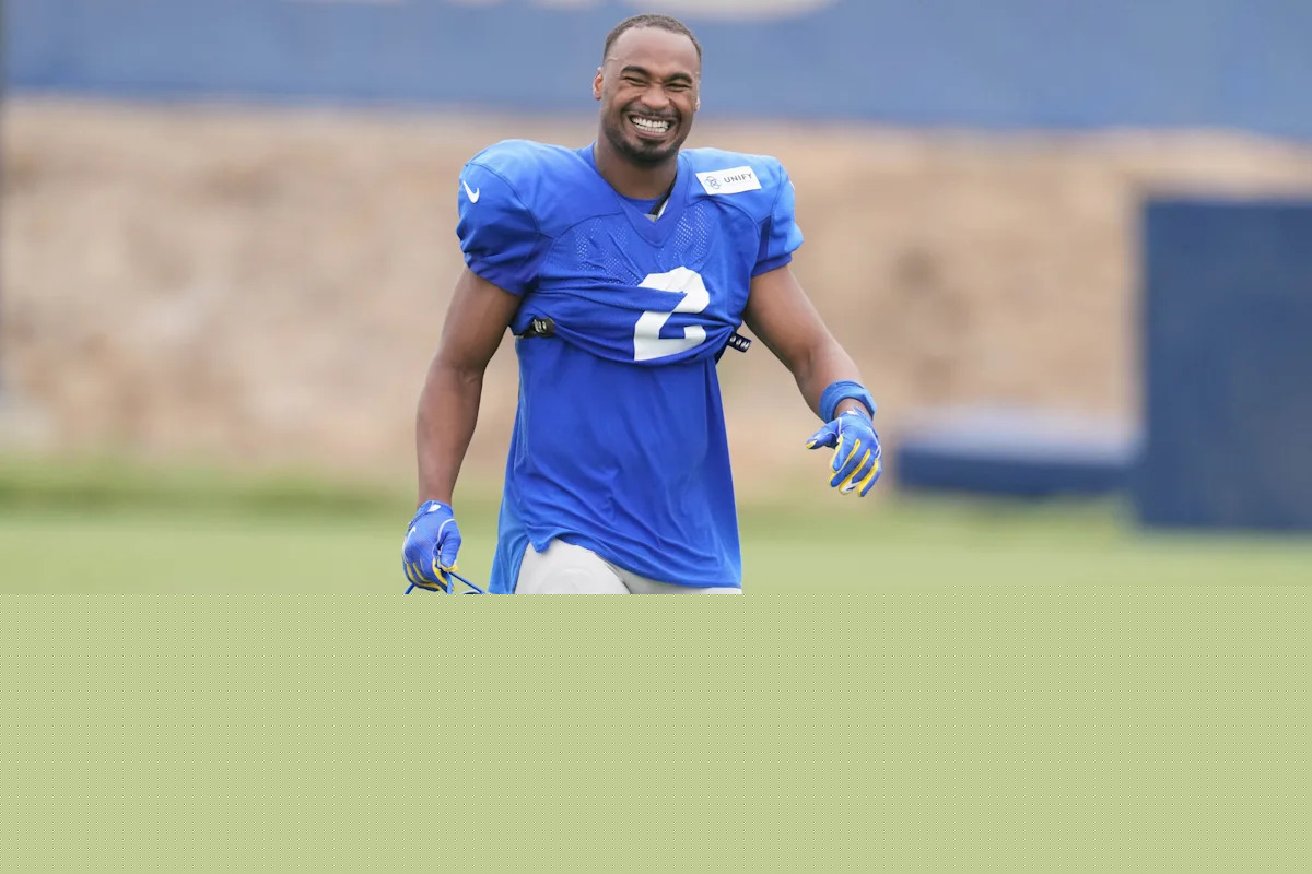 Watch: Robert Woods mic'd up for first Rams practice as a coach