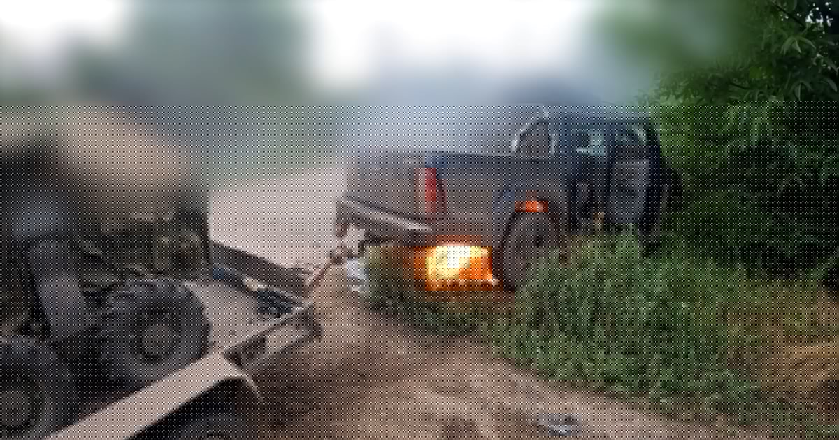 Ukrainian Ground Drones Run Supplies, Evacuate Wounded Under Russian Fire