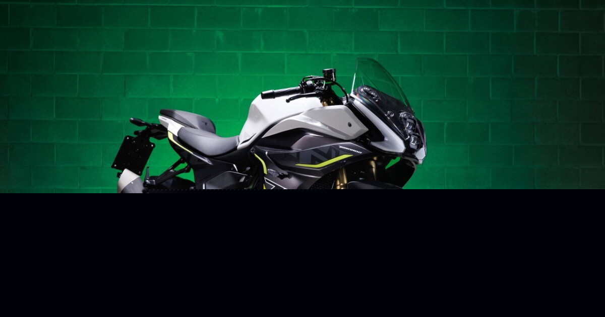 Benelli's fully faired Tornado 550 sportbike whips up a storm