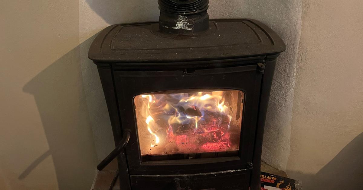 Word Up: Bringing flames to Spanish mountainside in freezing temperatures