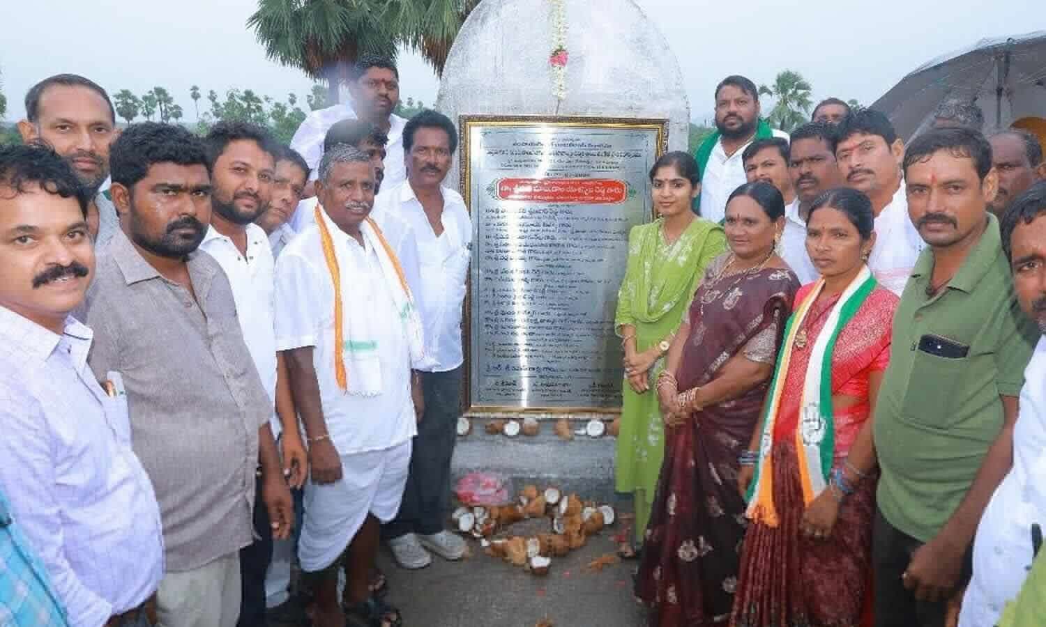 MLA Yashaswini Reddy inaugurates Rs 10.8 crore high-level bridge