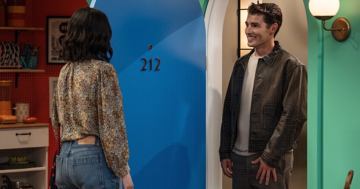 Gregg Sulkin Talks Mason's Shocking 'Wizards Beyond Waverly Place' Plot Twist