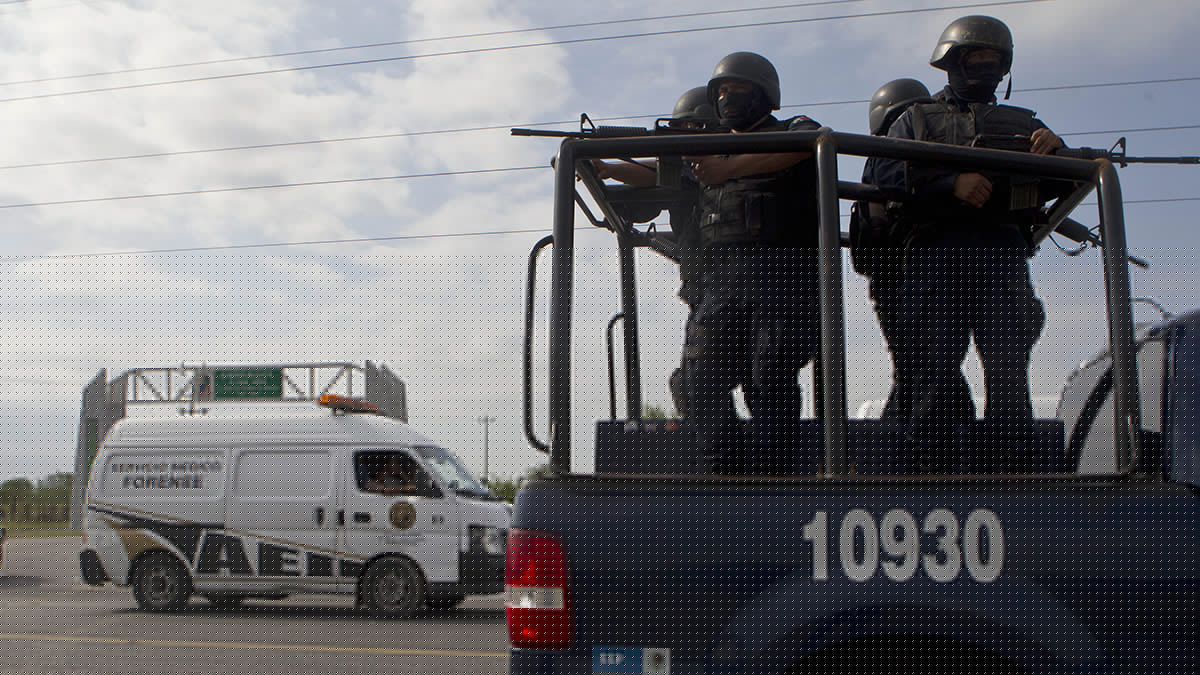 Hallan dos cuerpos mutilados y un narcomensaje cerca de un cuartel de la Guardia Nacional en Guerrero