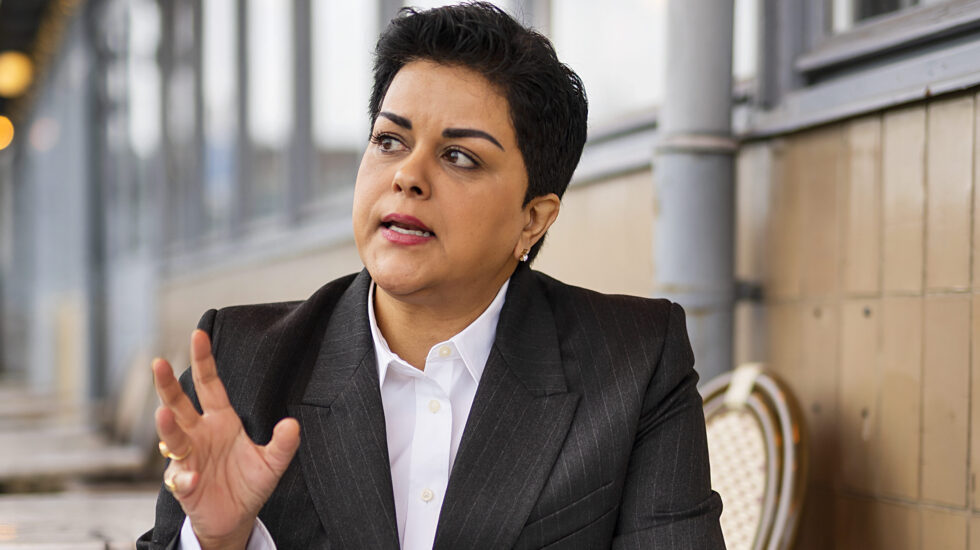 Parul Sharma lämnar Institutet mot mutor