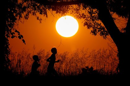 US life expectancy hit all-time high in 2024, CDC says