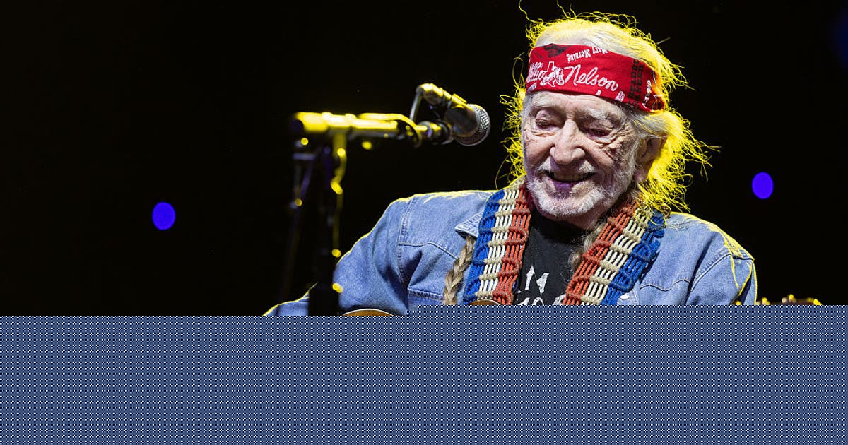 Willie Nelson slams ‘water thieving’ data centers in Texas