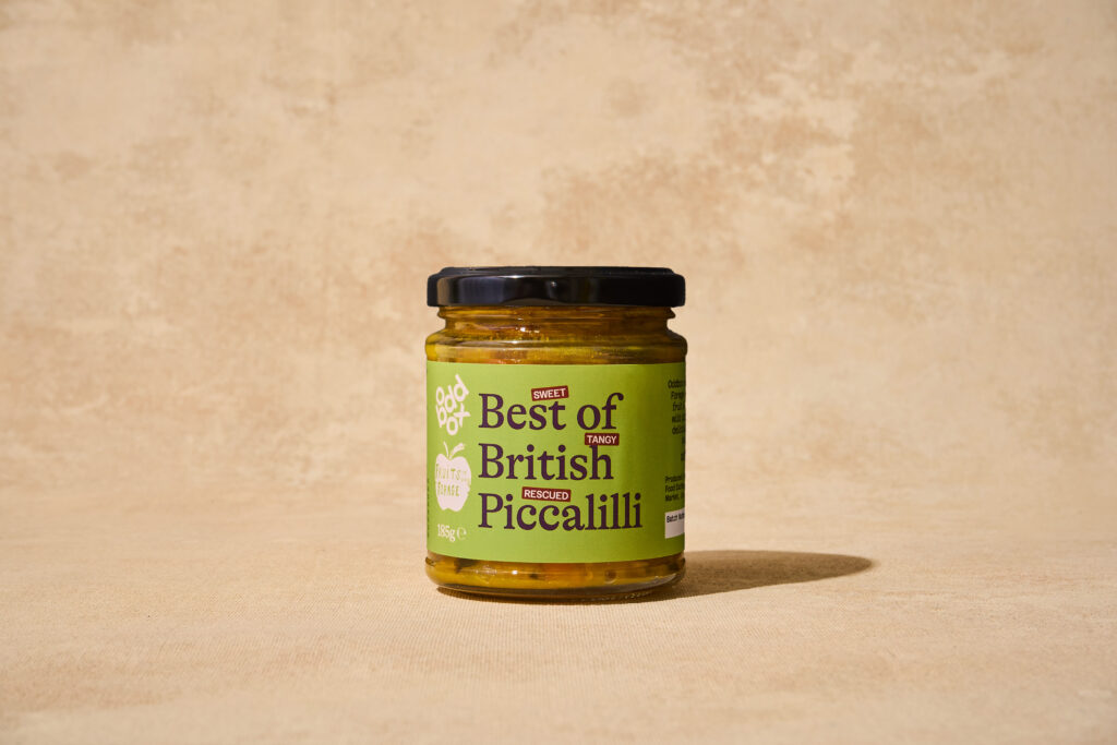 350kg food rescued: new Oddbox x Fruits of the Forage chutneys