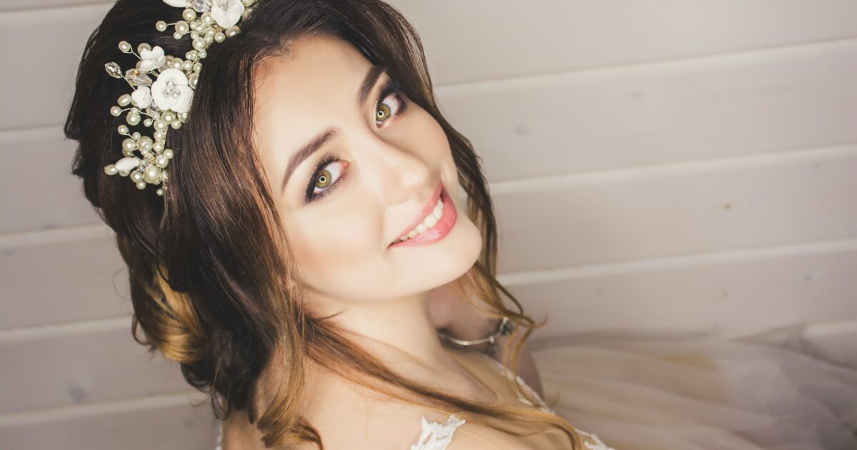 Bridal Hair Countdown: Η απόλυτη checklist περιποίησης μαλλιών για κάθε νύφη