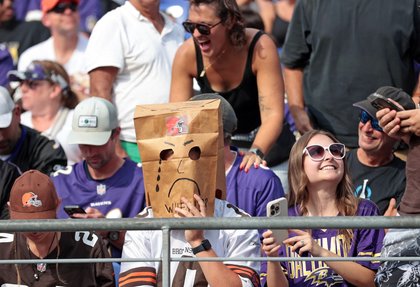 Browns fan creates petition calling for ownership accountability