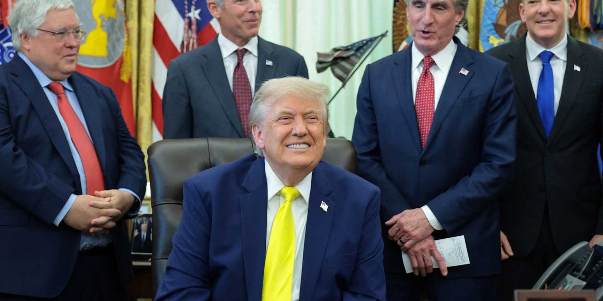 Chaos at federal agency as FOIA system buckles under weight of Trump cuts