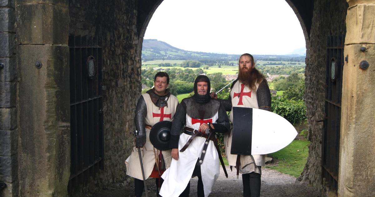 Medieval sword fighting display to bring Clitheroe Castle to life