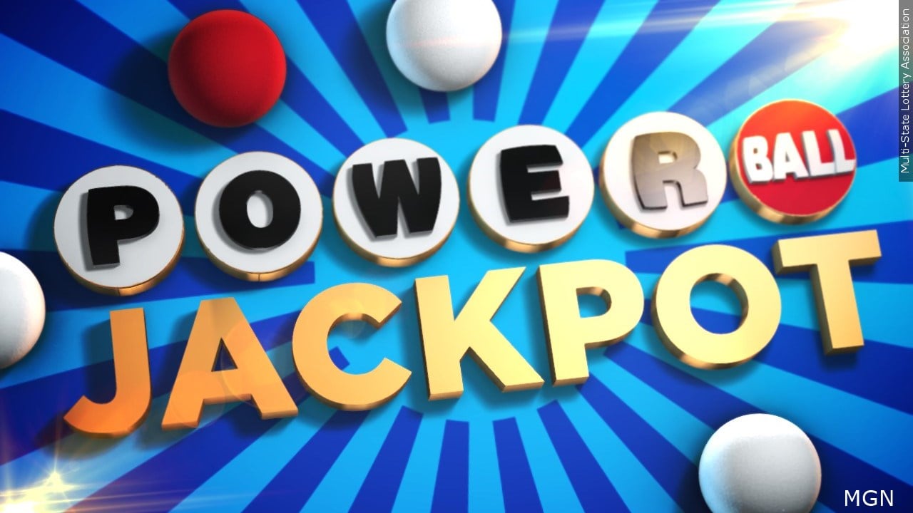 Group pool or own ticket? With Powerball reaching a billion dollar jackpot, what would you do?