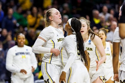 Olivia Olson scores 27 to lead Michigan’s rout of Indiana