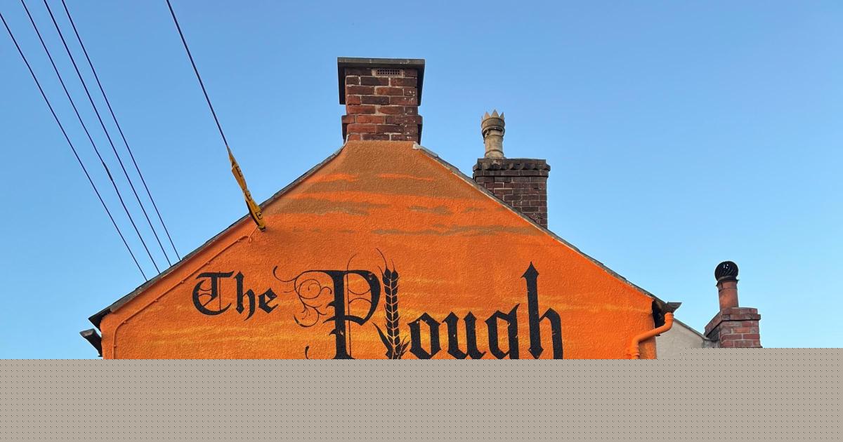 New mural gives Charfield micropub a striking new look