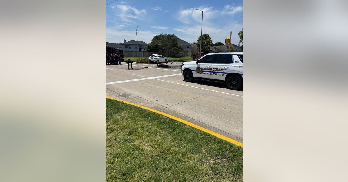 Motorcyclist dies after car crash in Channelview