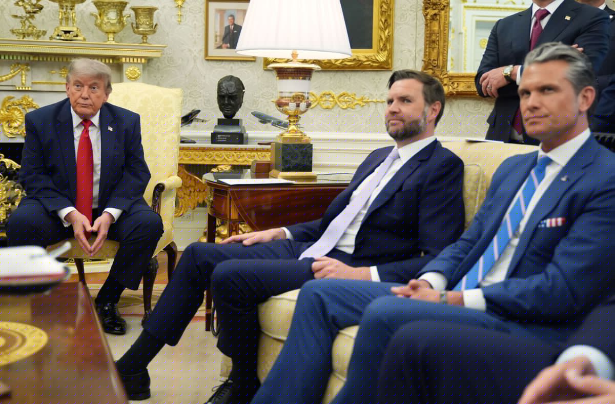 Trump, exasperado por Irán, enfrenta divisiones internas sobre la estrategia de guerra