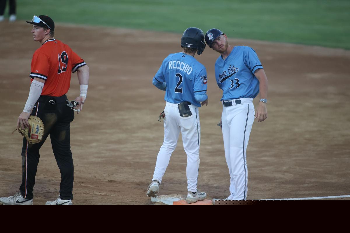 Rox Swept In Thursday Doubleheader
