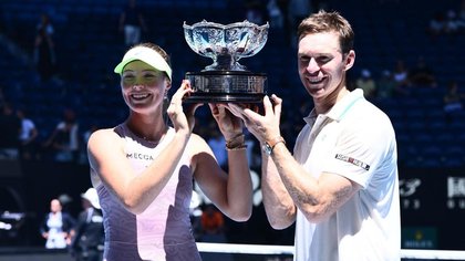 Aussie duo Olivia Gadecki and John Peers clinch back-to-back Australian Open mixed titles