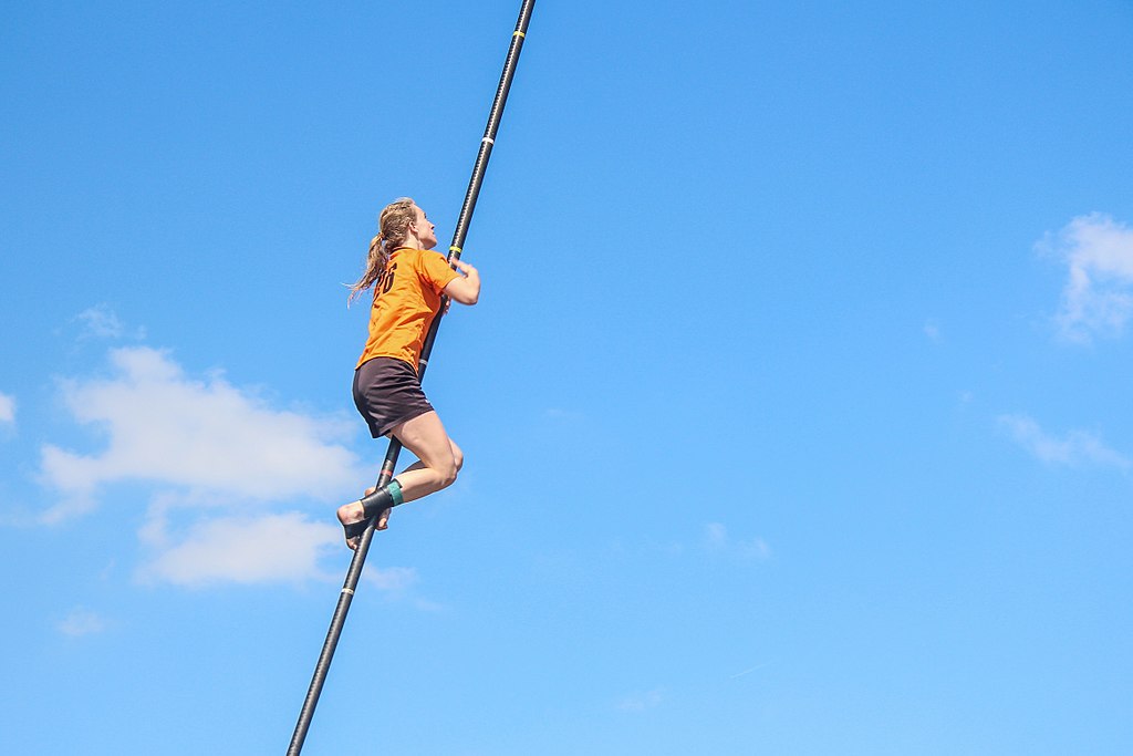 Fierljeppen: the curious Dutch sport you need to know about